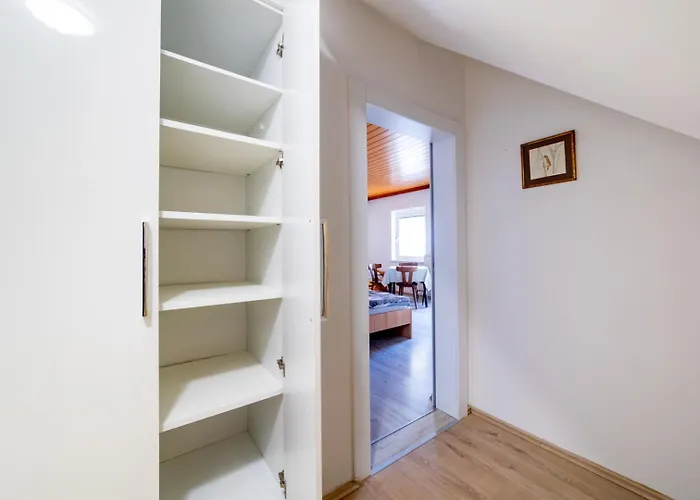 Spelca Bed and Breakfast Pivka